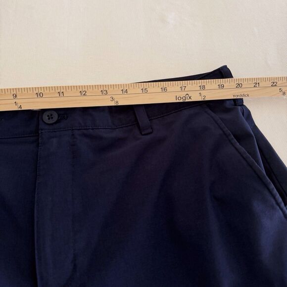 IZOD Golf Shorts Mens Solid Flat Front Navy Size 40 Performance Stretch Flex - Picture 7 of 12